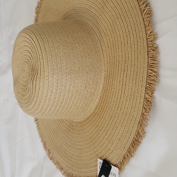 Pool/ Sun Hat - Picture 2 of 5